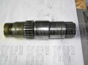 WAŁEK REWERSU MASSEY FERGUSON ORYGINAŁ UŻYWANY